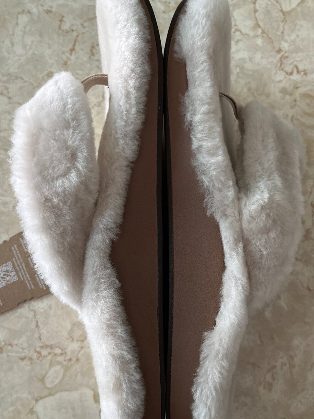 NWT Olukai Sz 10 Women's Kipe'a Heu Shearling Sandal Slipper in color Tapa - Picture 10 of 11